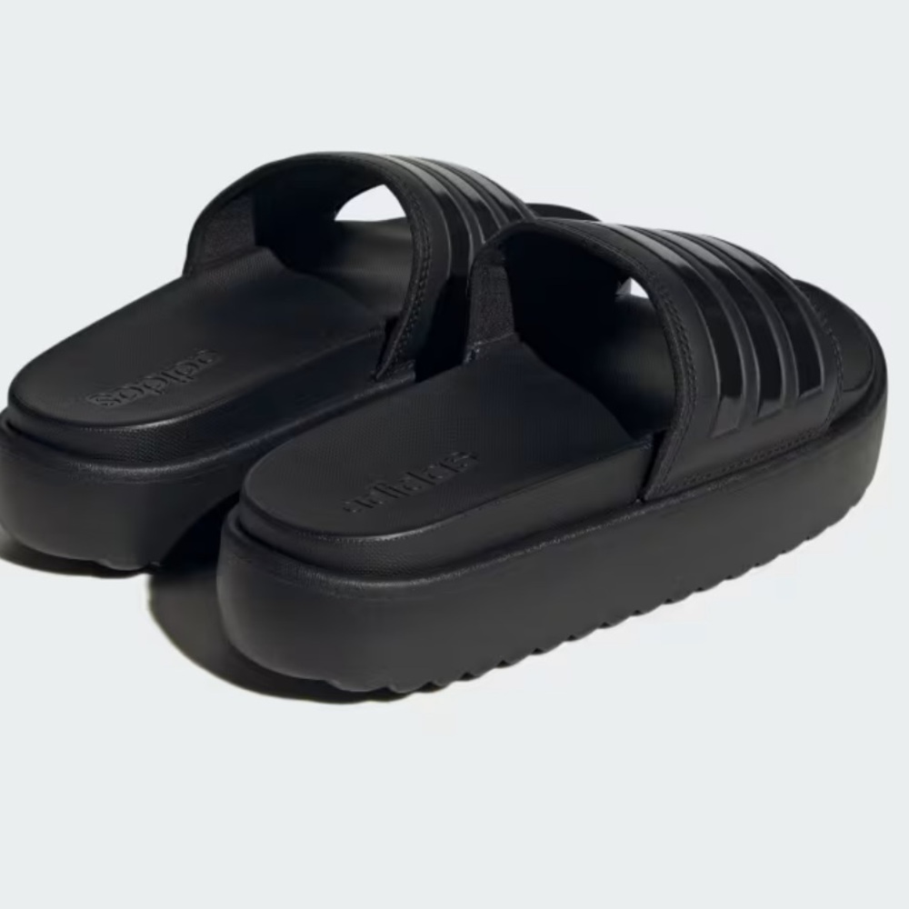 Like new Women’s adidas triple black ADILETTE PLATFORM SLIDES - Picture 5 of 7